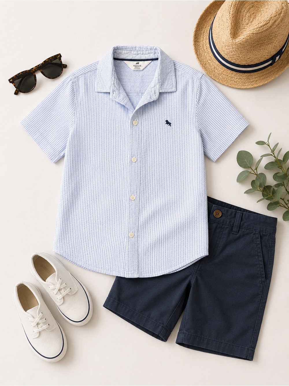 H&M Boys Light Blue Seersucker Button-Down Shirt | US Size 7